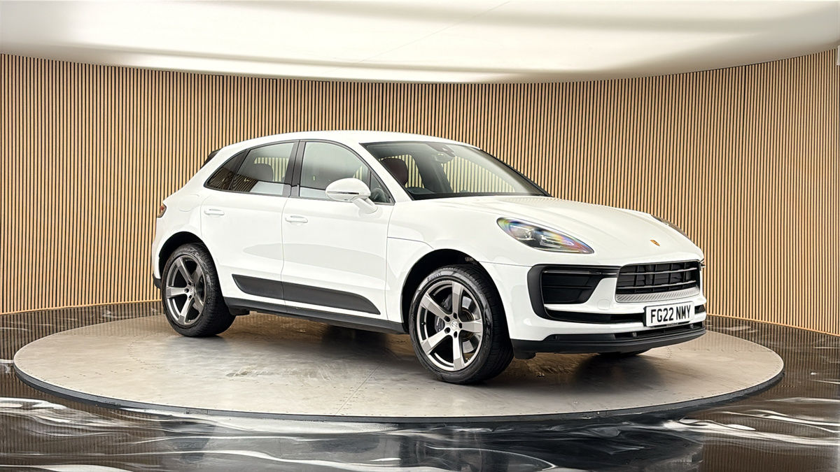 More views of Porsche Macan