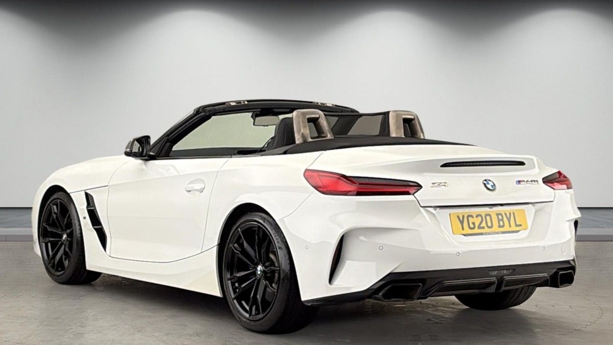 BMW Z4 Image 2