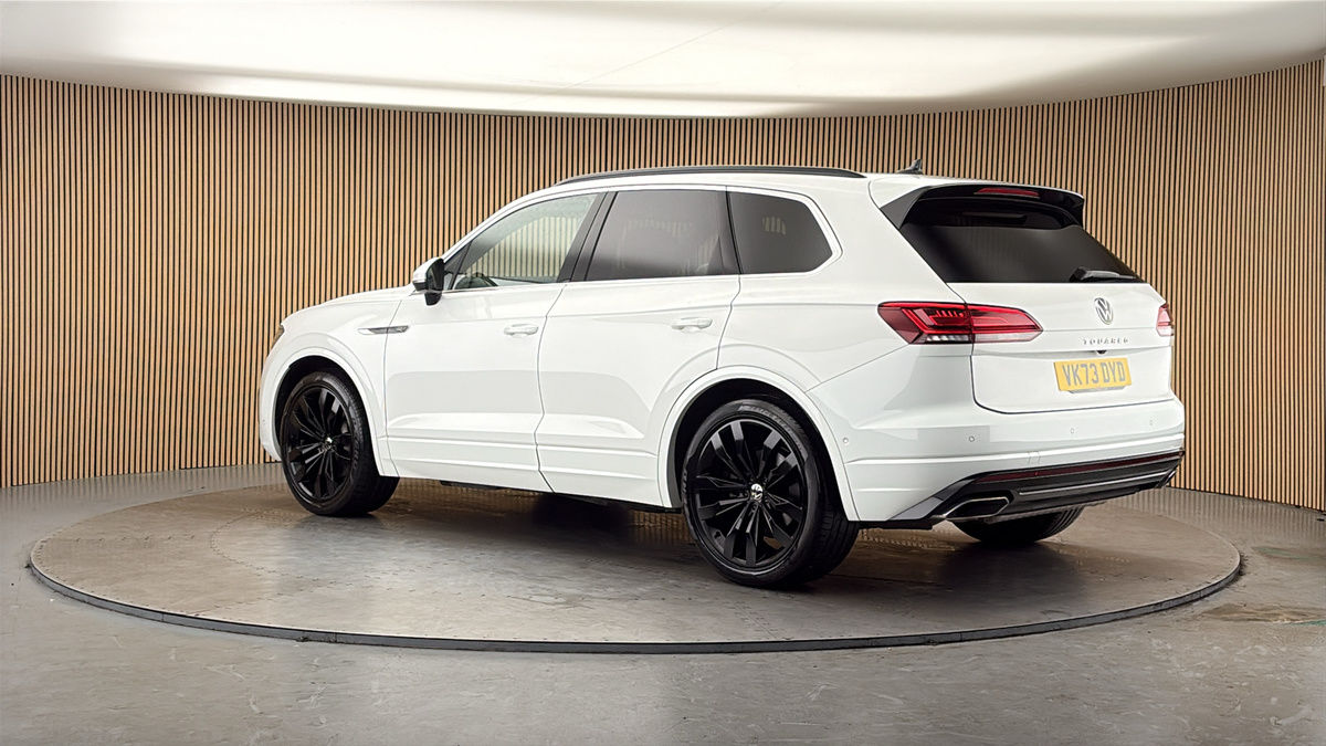 More views of Volkswagen Touareg