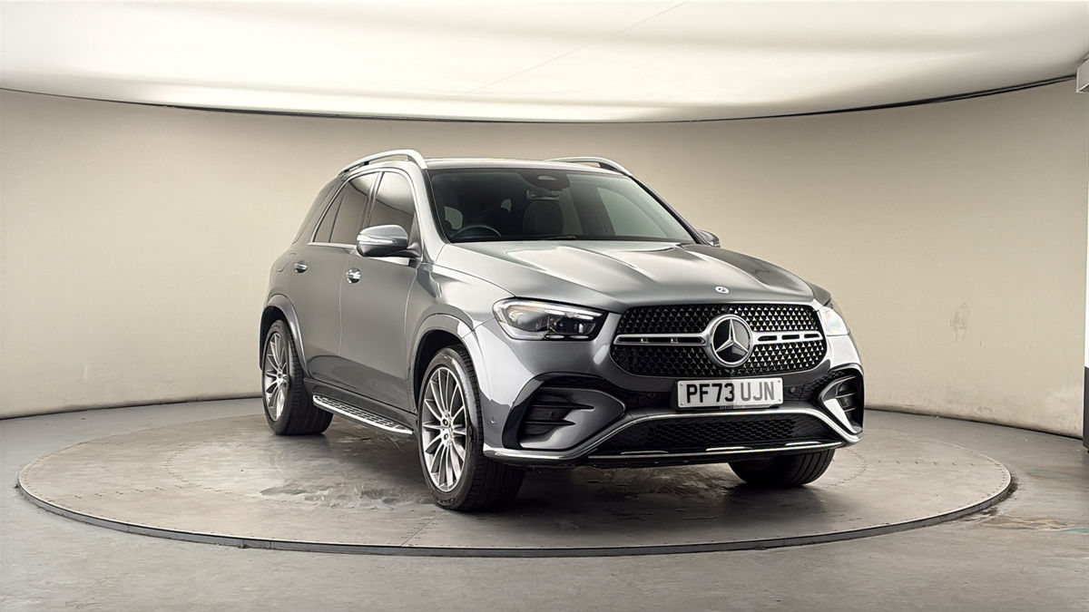 More views of Mercedes-Benz GLE