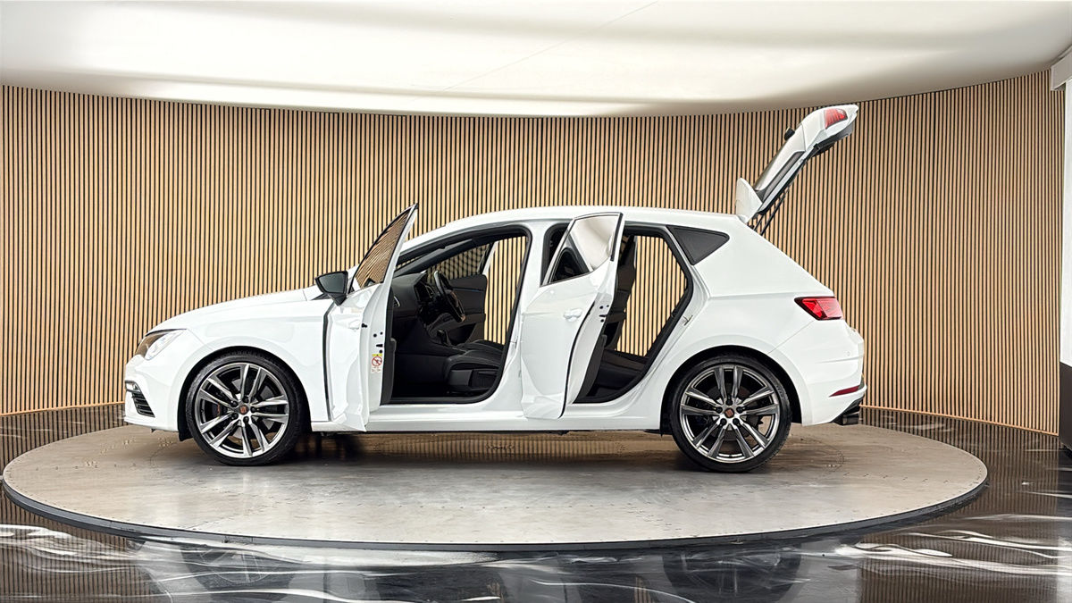 More views of SEAT Leon
