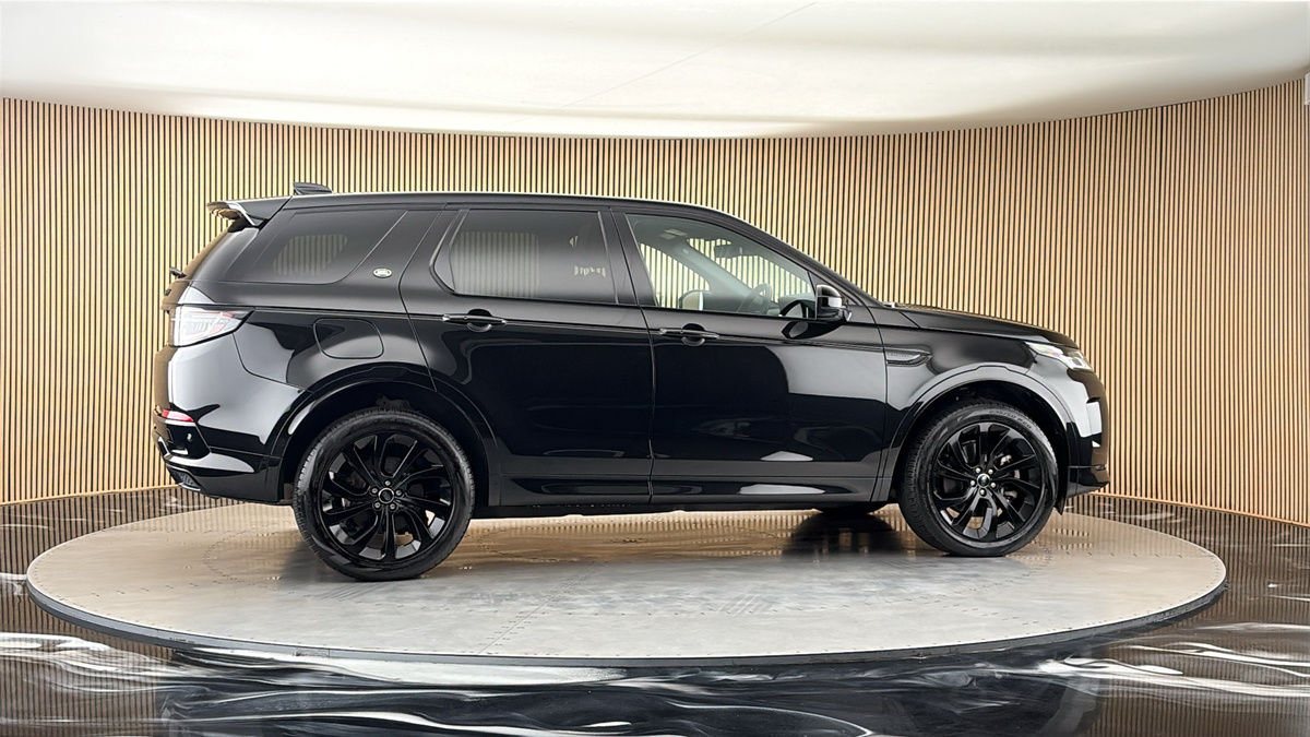 More views of Land Rover Discovery Sport