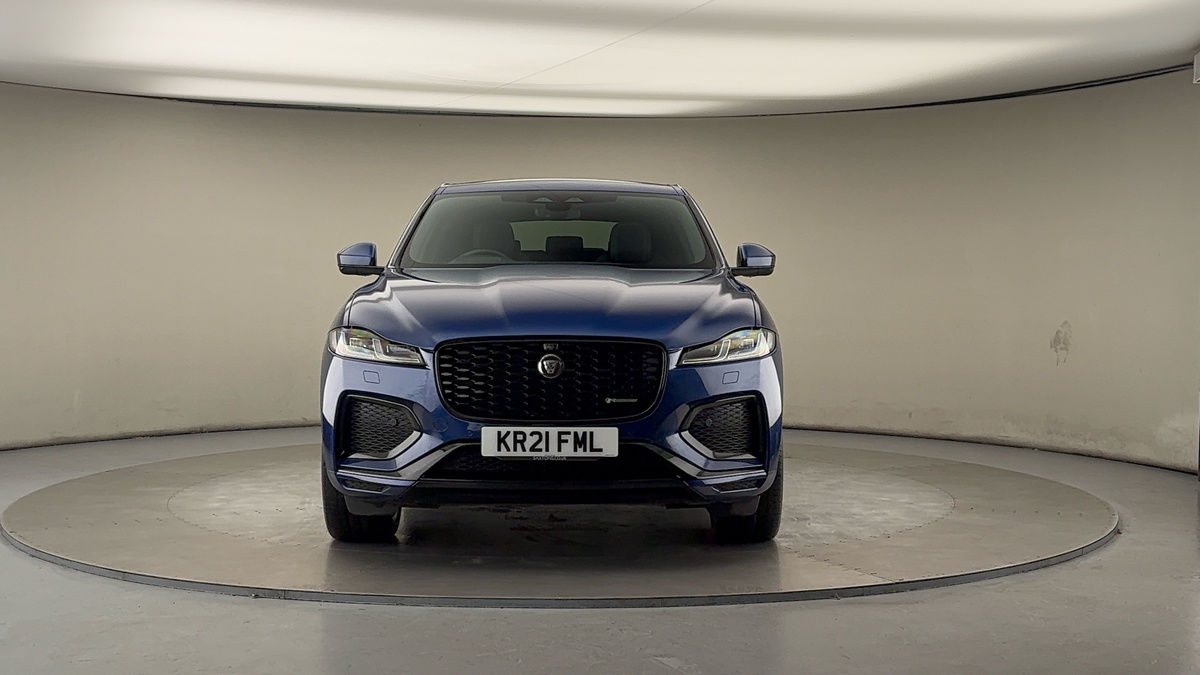 Jaguar F-PACE Image 3