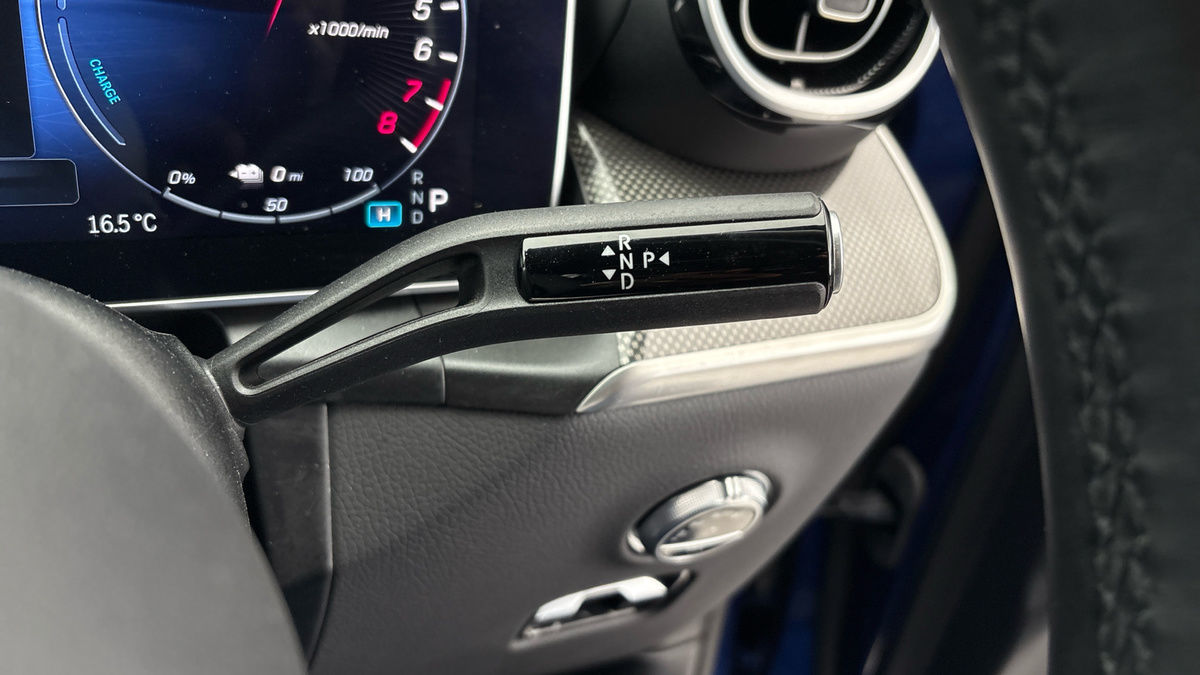 Mercedes-Benz GLC Image 6