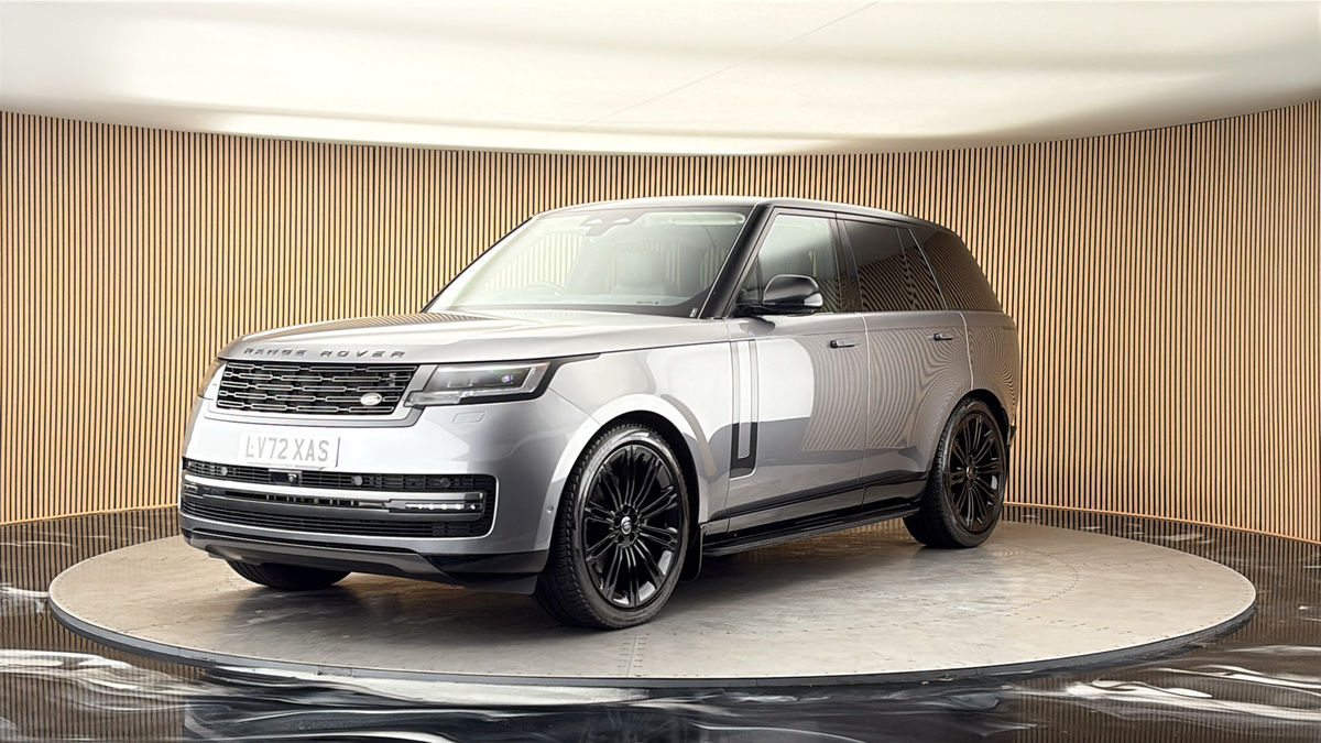 More views of Land Rover Range Rover