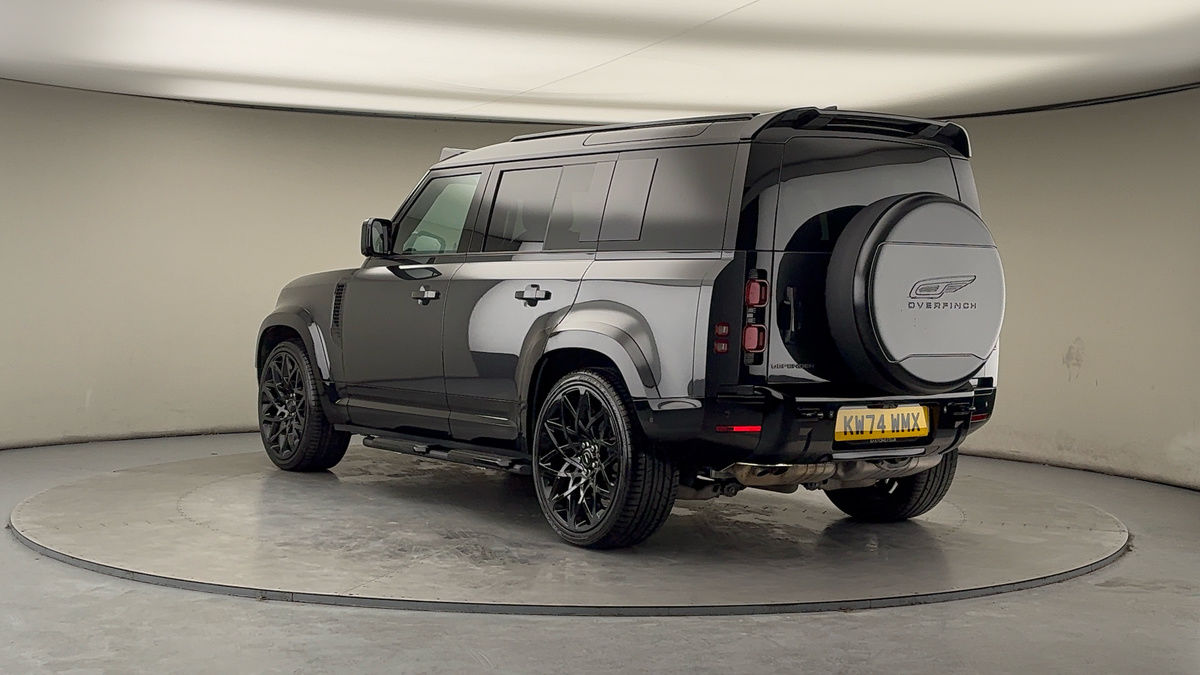 Land Rover Defender 110 Image 2