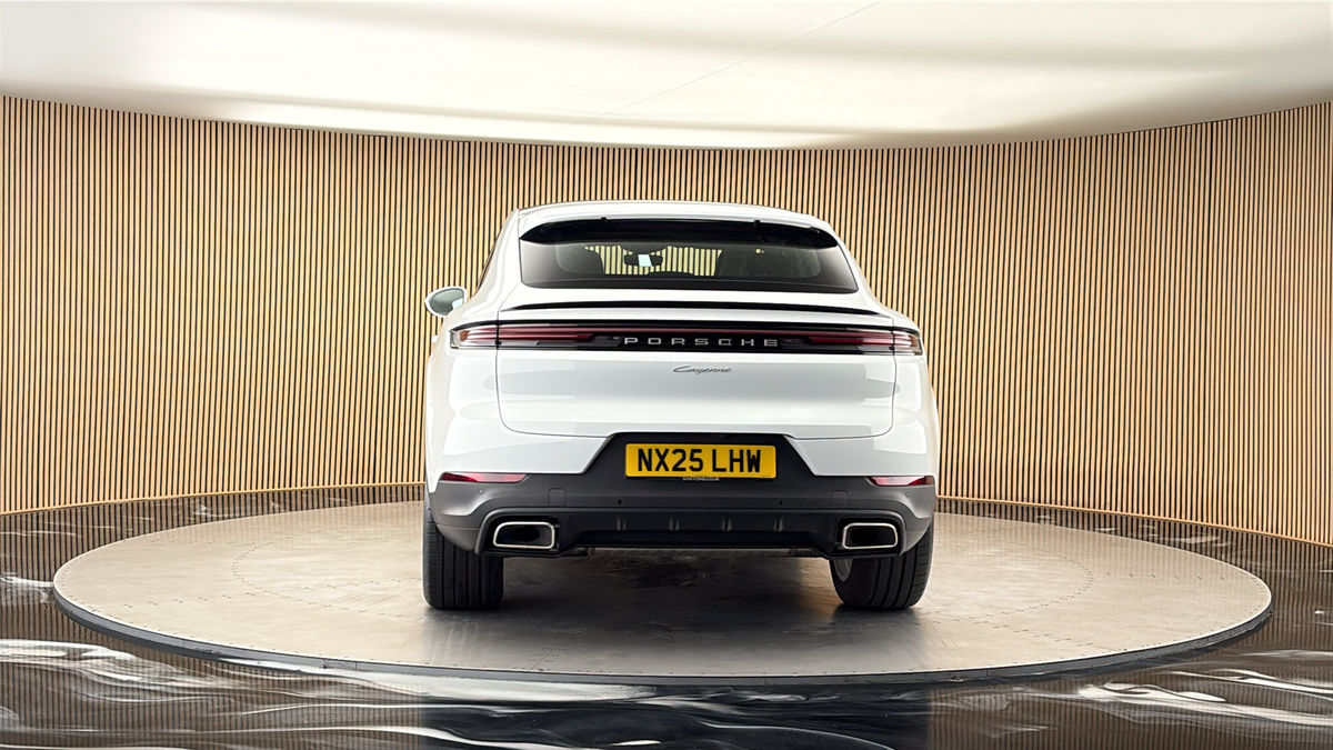 More views of Porsche Cayenne
