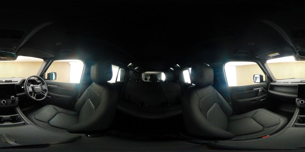 More views of Land Rover Defender 110