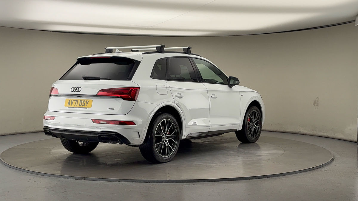 More views of Audi Q5