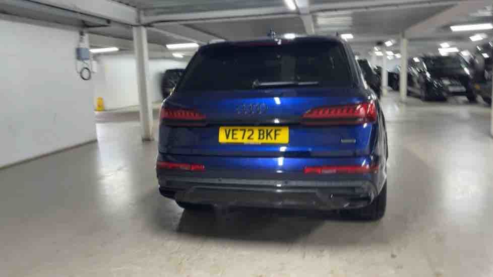 More views of Audi Q7