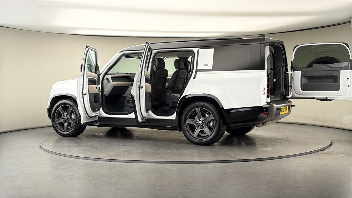 More views of Land Rover Defender 130