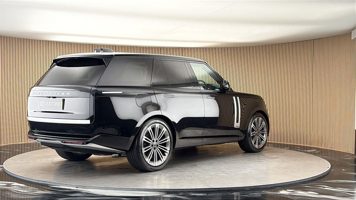 Land Rover Range Rover Image 21