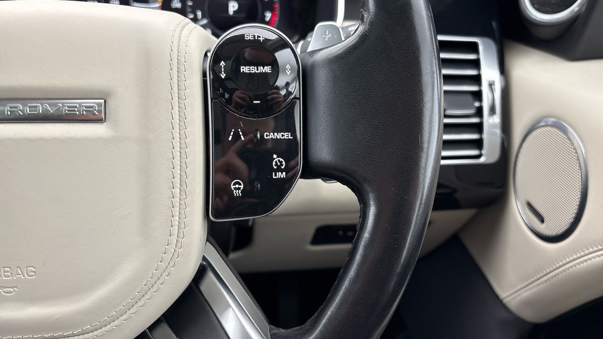 Land Rover Range Rover Image 14