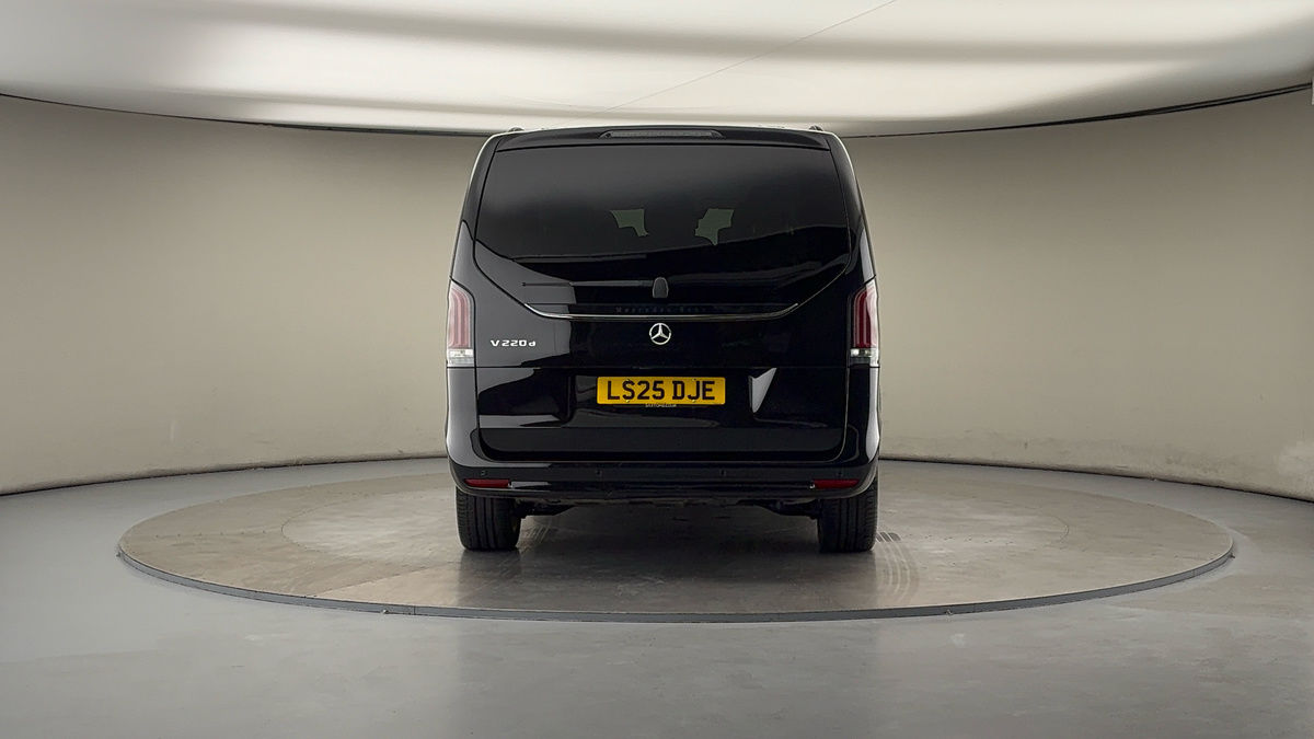 Mercedes-Benz V Class Image 4