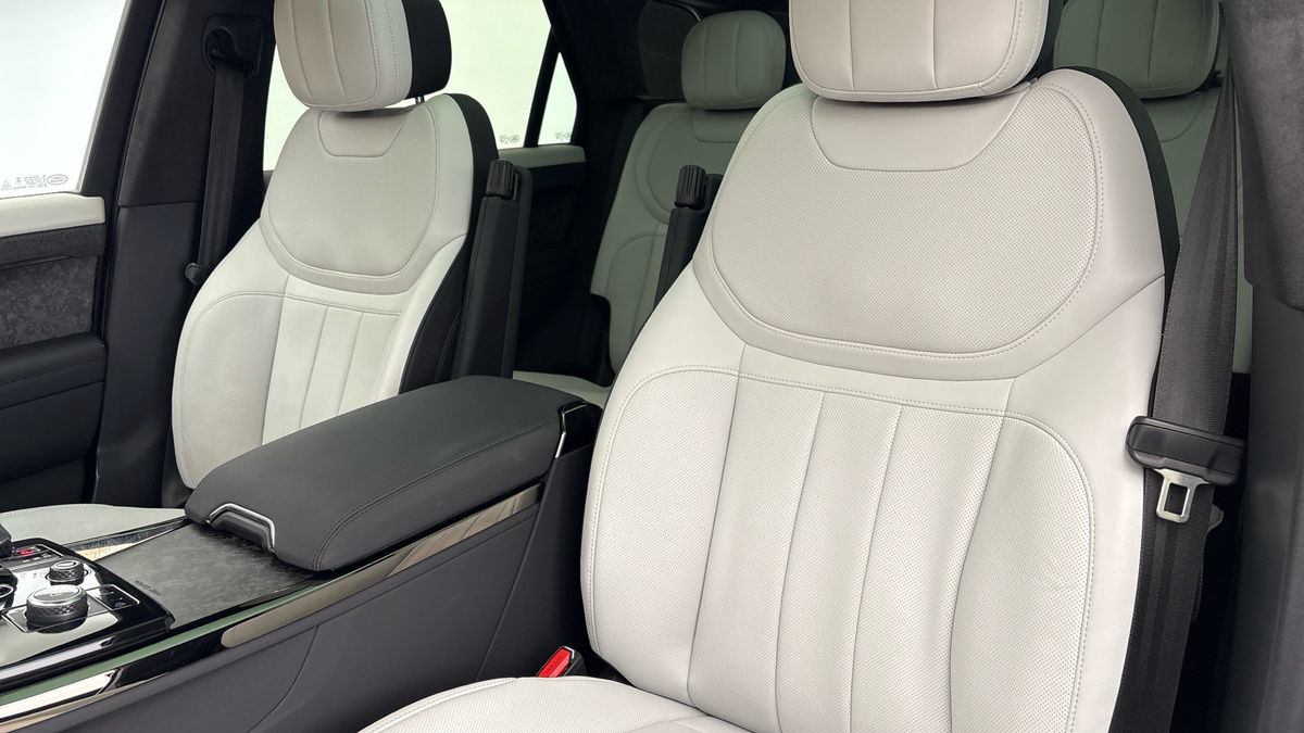 Land Rover Range Rover Sport Image 7