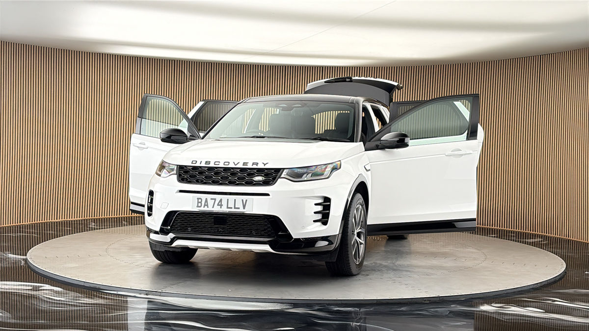 More views of Land Rover Discovery Sport