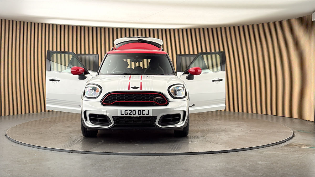More views of MINI Countryman
