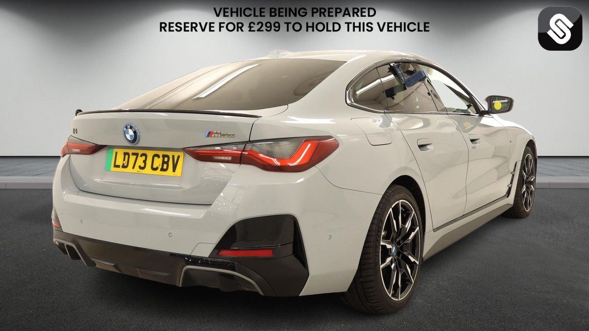 BMW i4 Image 4