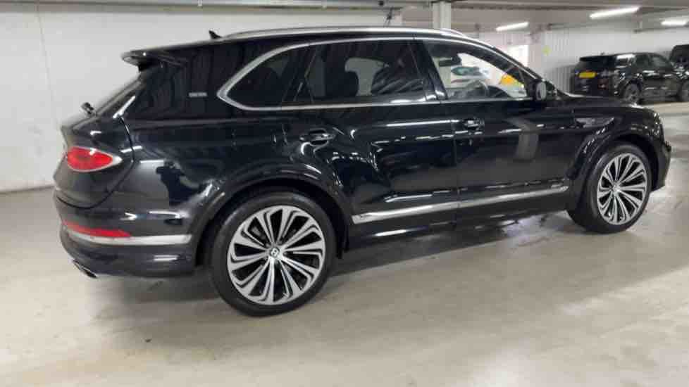 More views of Bentley Bentayga