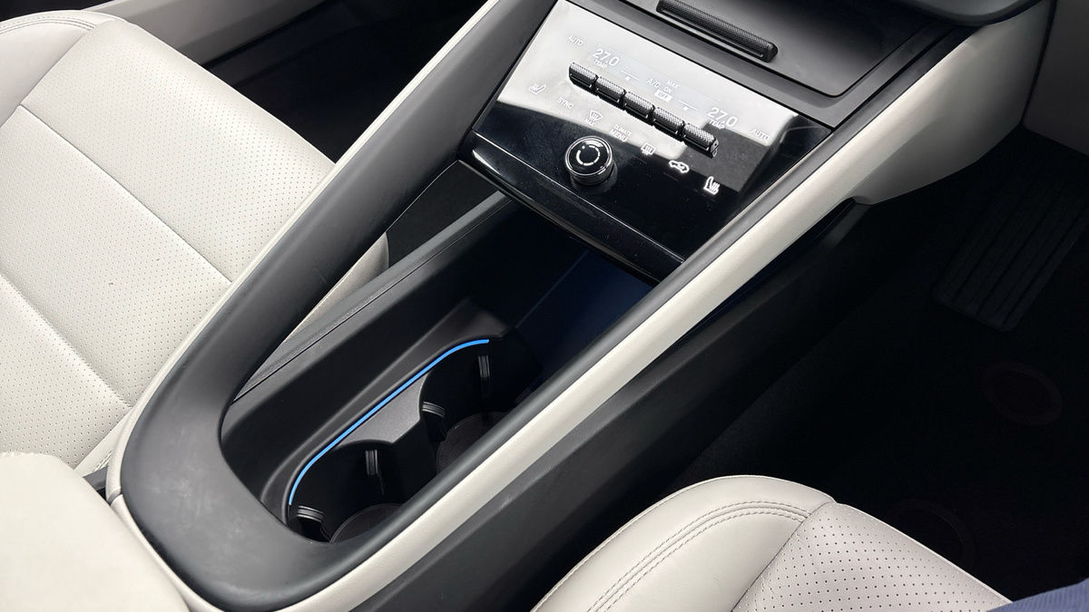 Porsche Macan Image 35