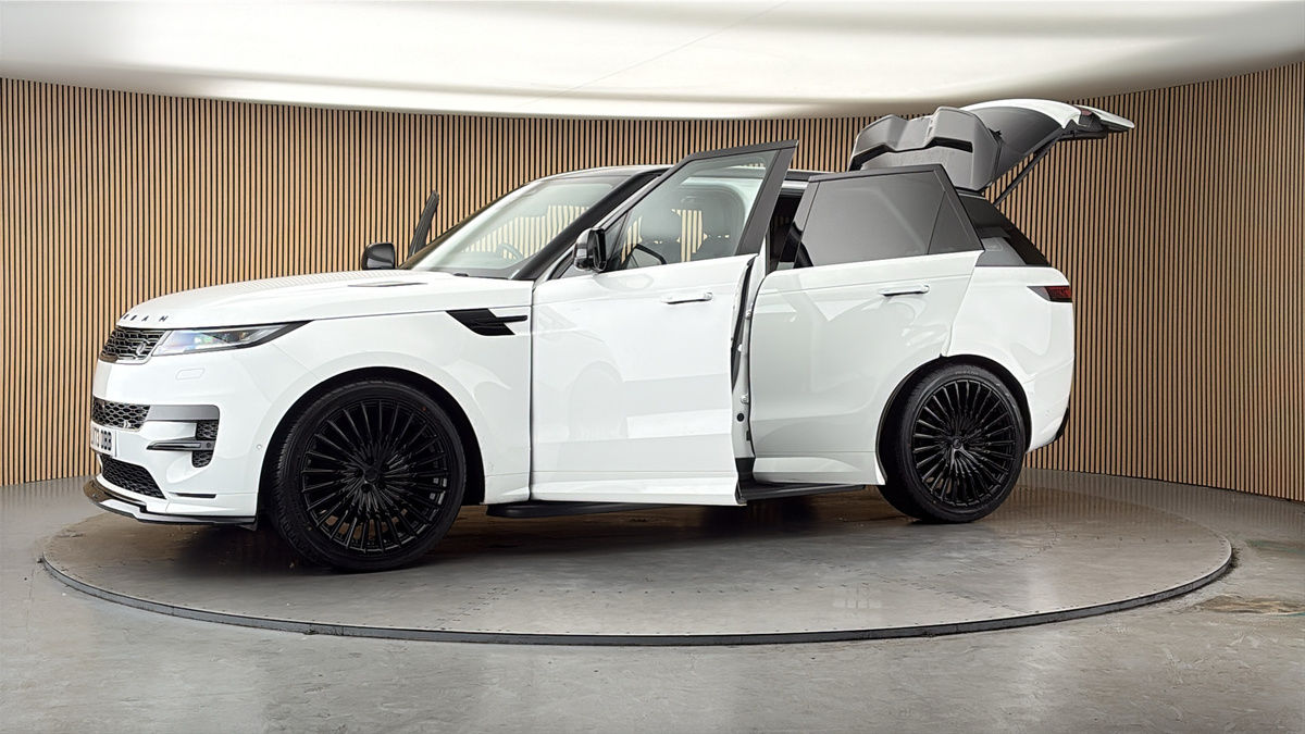 More views of Land Rover Range Rover Sport