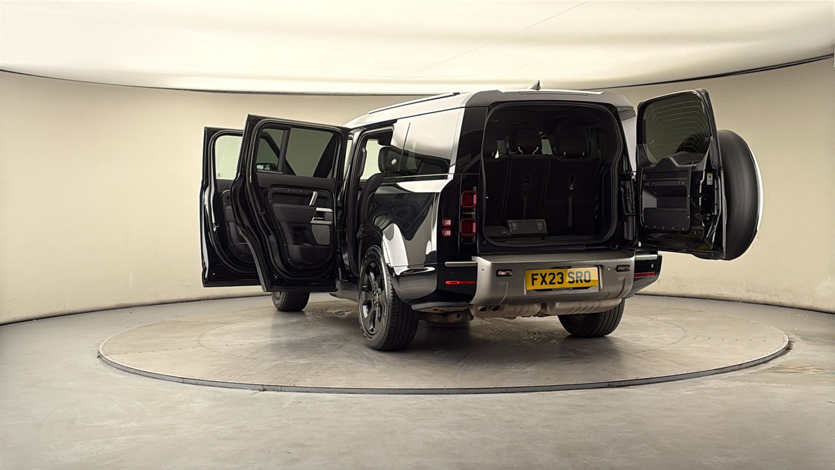 More views of Land Rover Defender 130