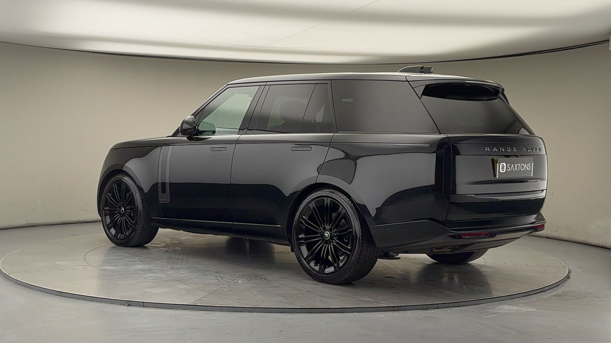 More views of Land Rover Range Rover