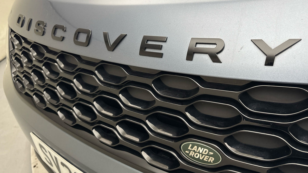 Land Rover Discovery Image 24