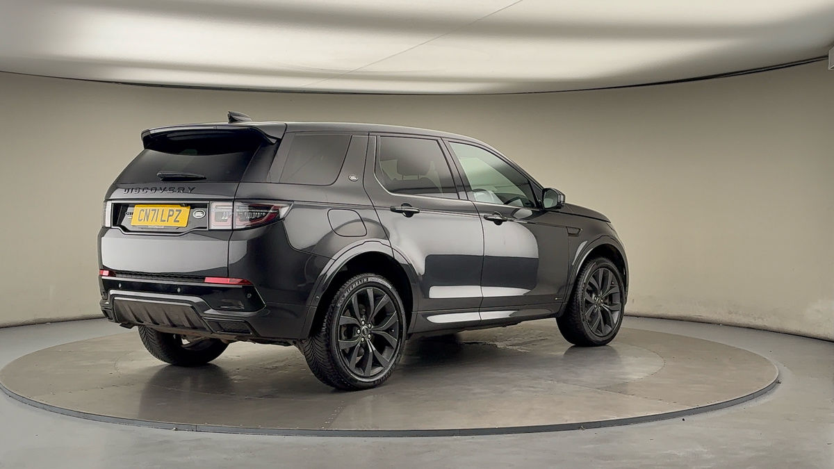 Land Rover Discovery Sport Image 21