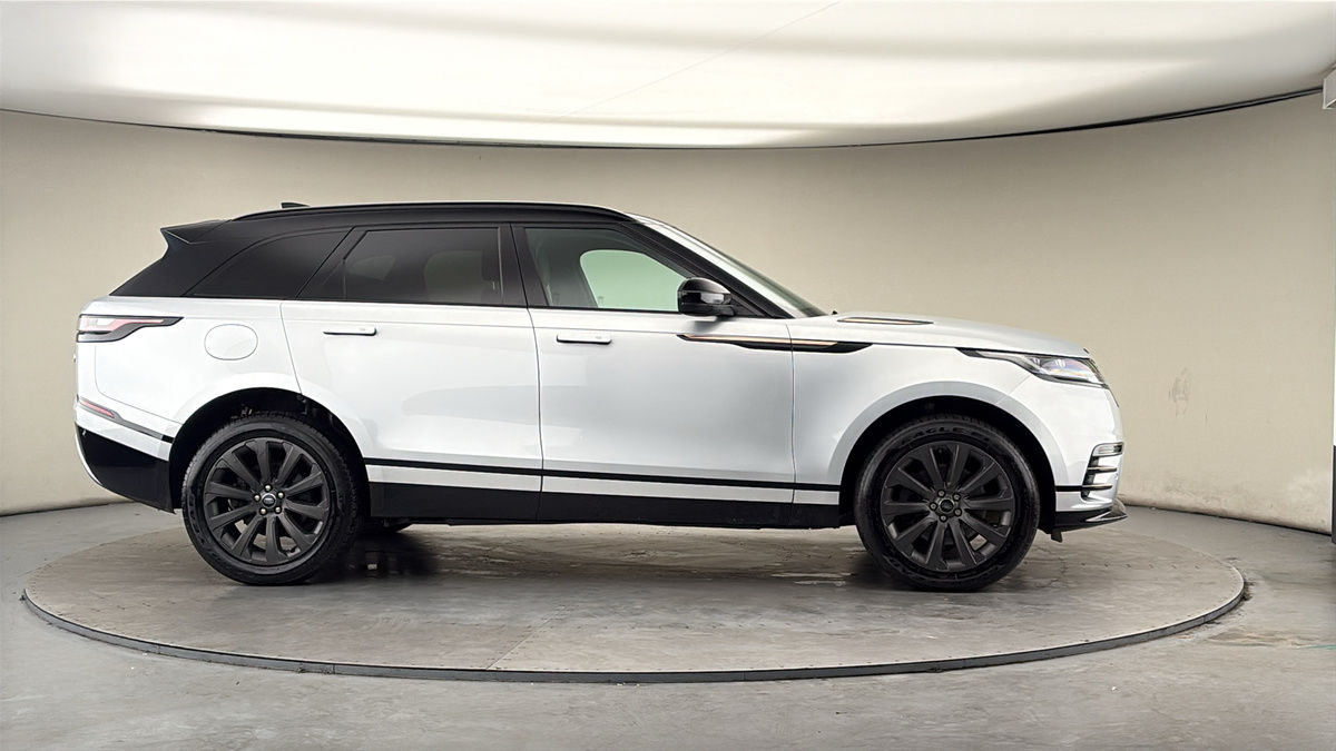 More views of Land Rover Range Rover Velar