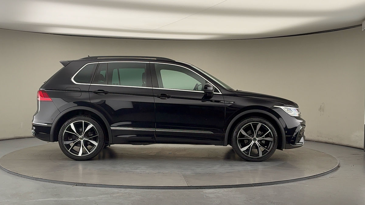 Volkswagen Tiguan Image 16