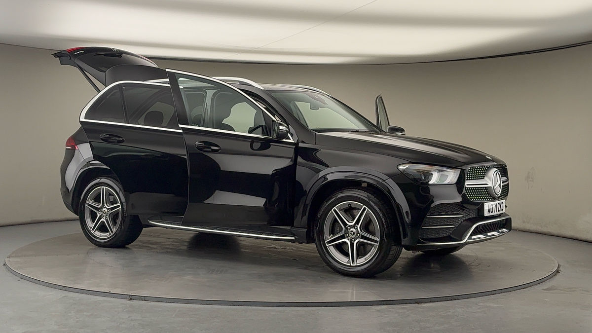 More views of Mercedes-Benz GLE