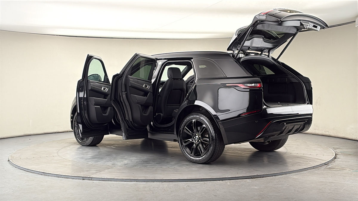 More views of Land Rover Range Rover Velar