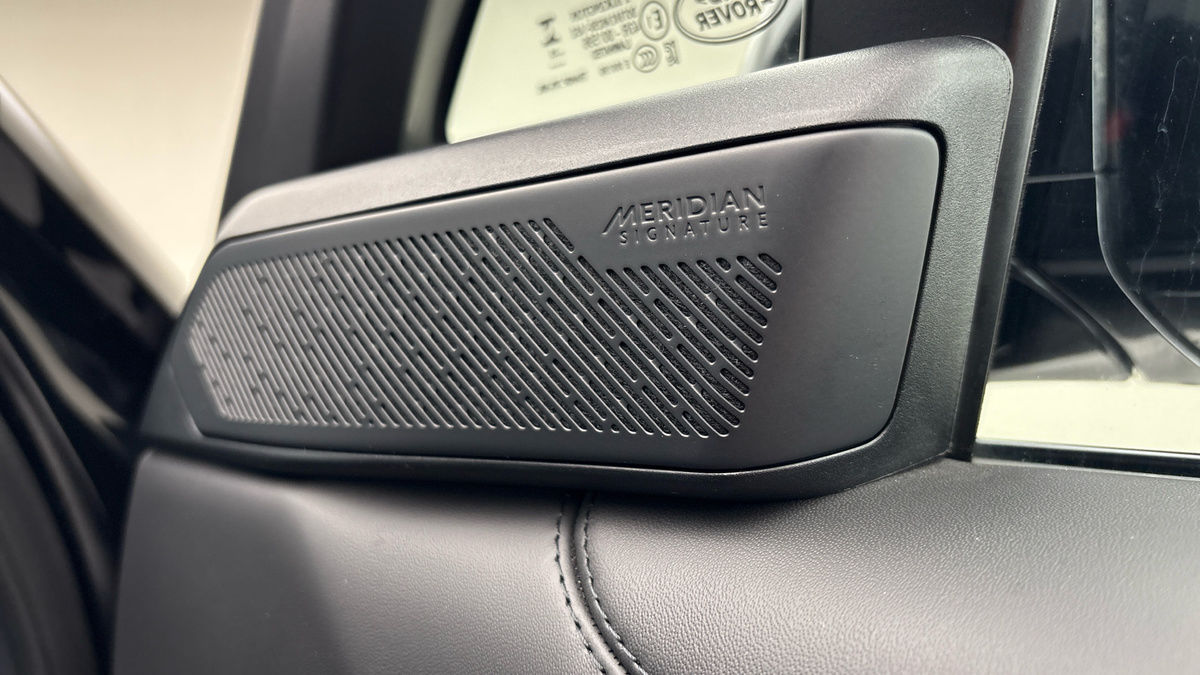 Land Rover Range Rover Image 25