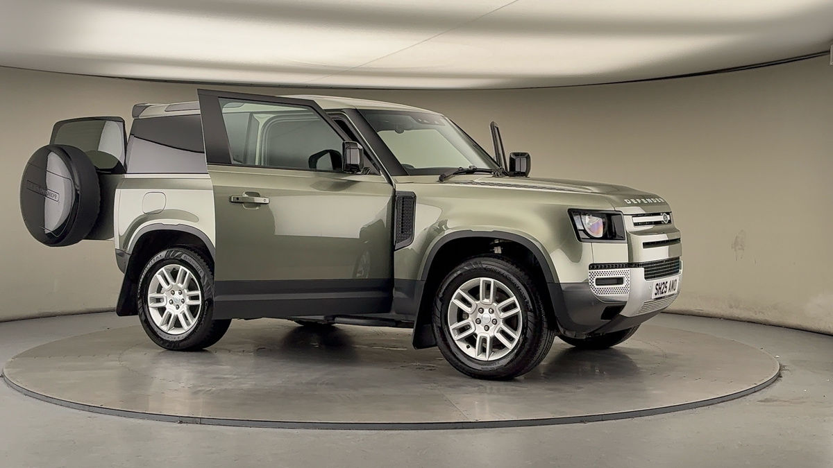 More views of Land Rover Defender 90