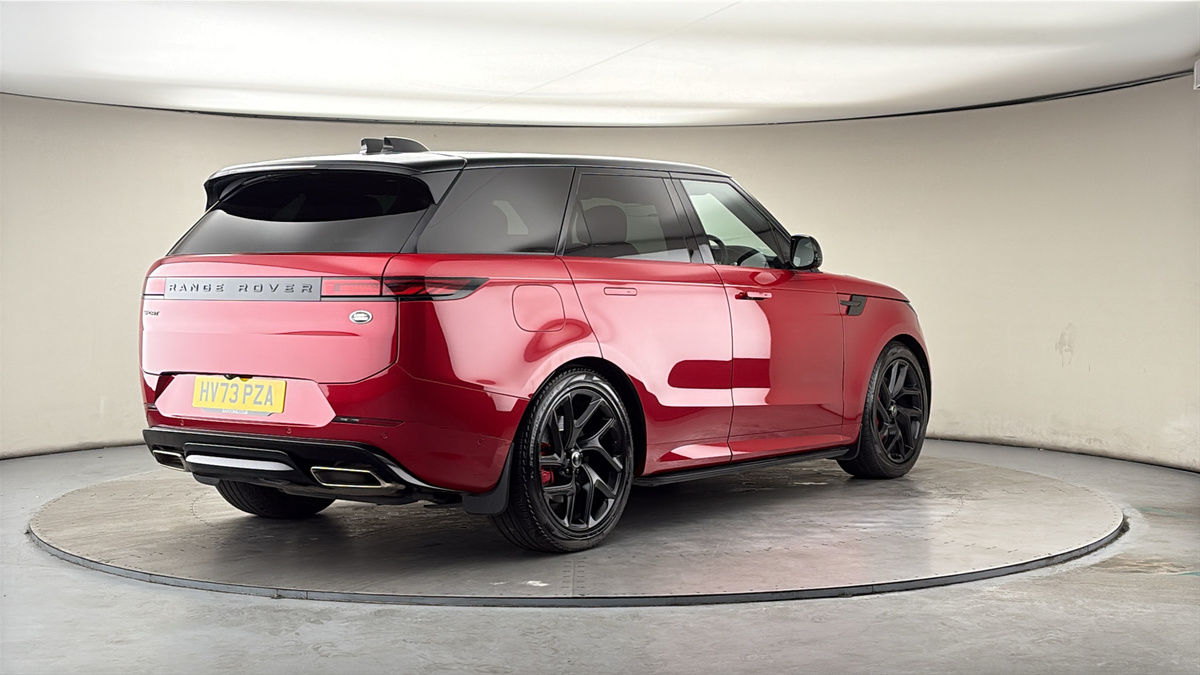 More views of Land Rover Range Rover Sport