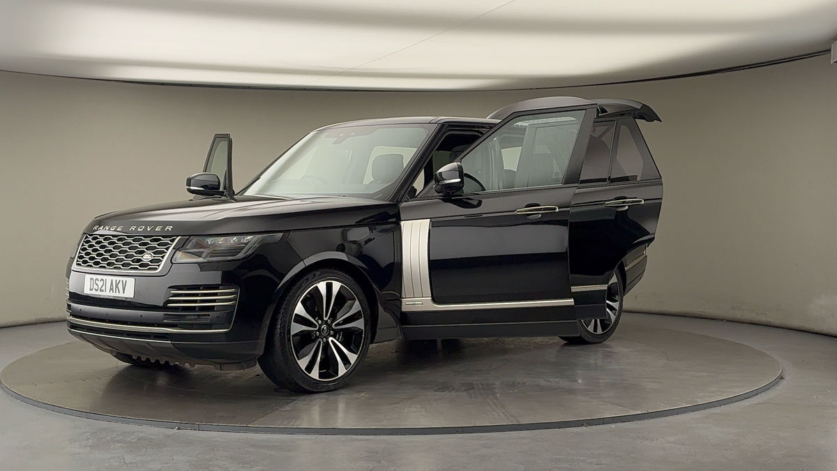 More views of Land Rover Range Rover
