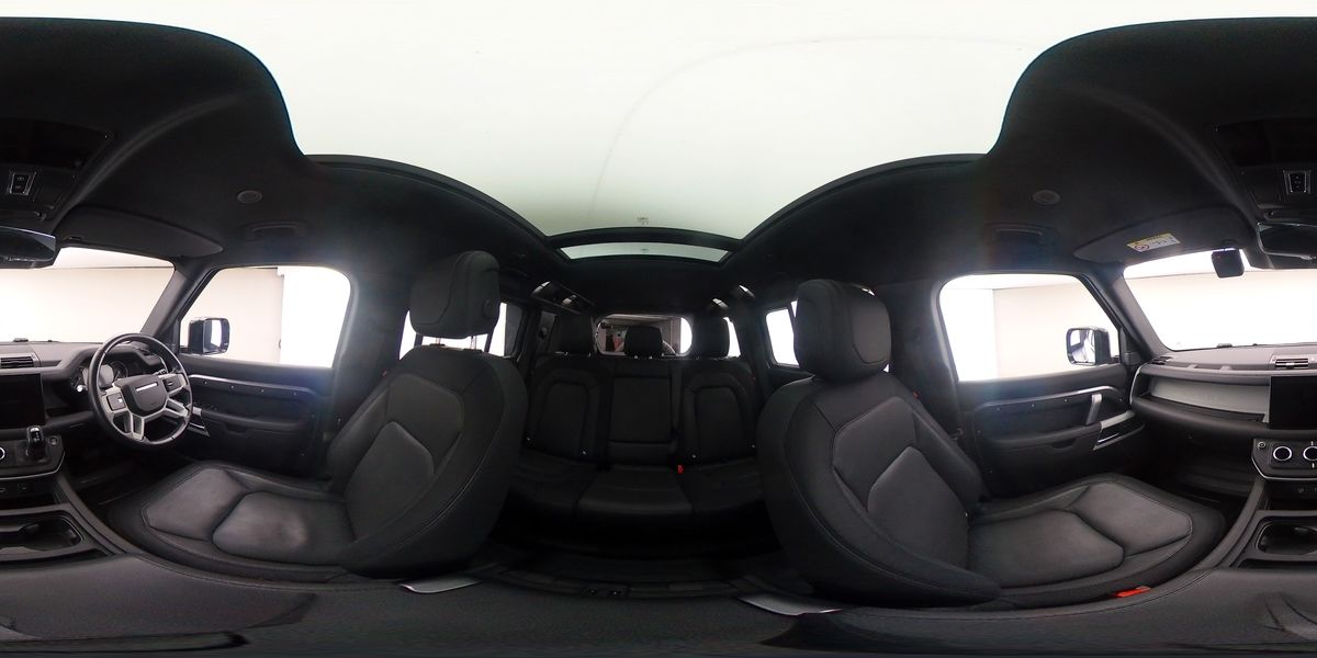 More views of Land Rover Defender 110