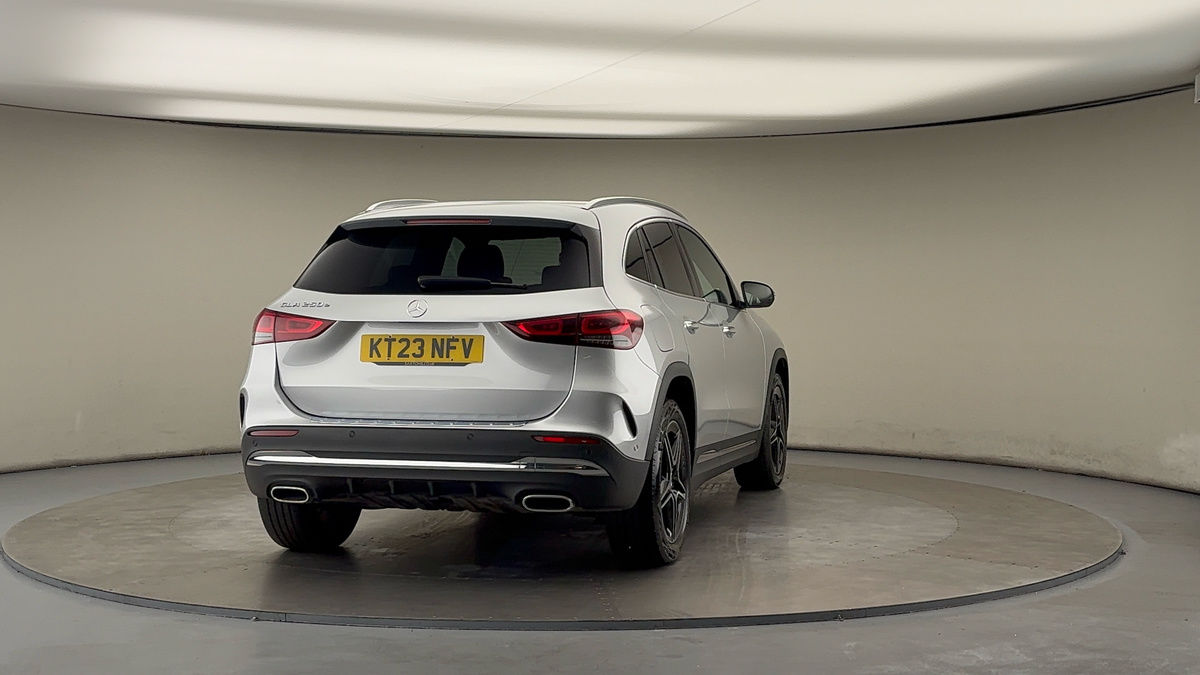 More views of Mercedes-Benz GLA