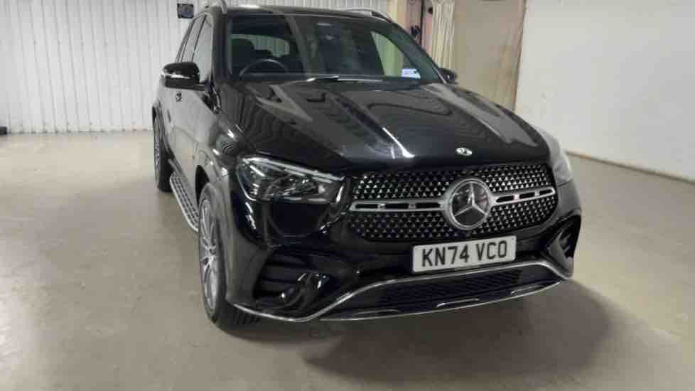 More views of Mercedes-Benz GLE