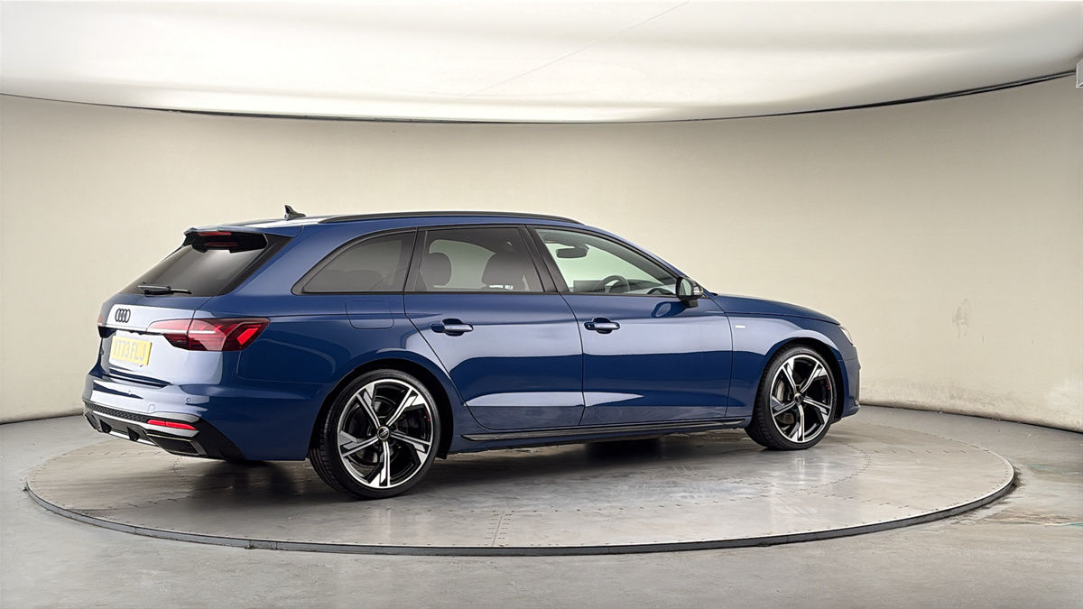 More views of Audi A4 Avant