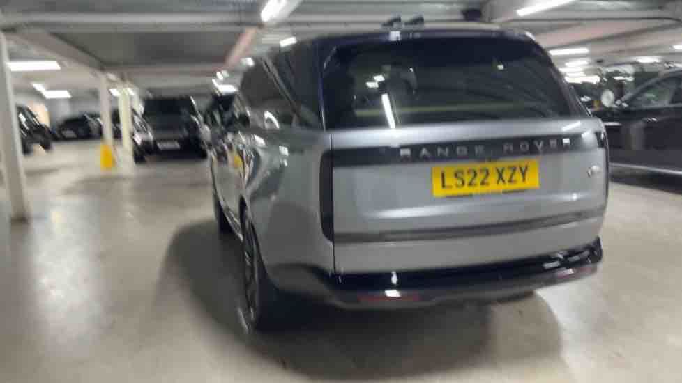 More views of Land Rover Range Rover