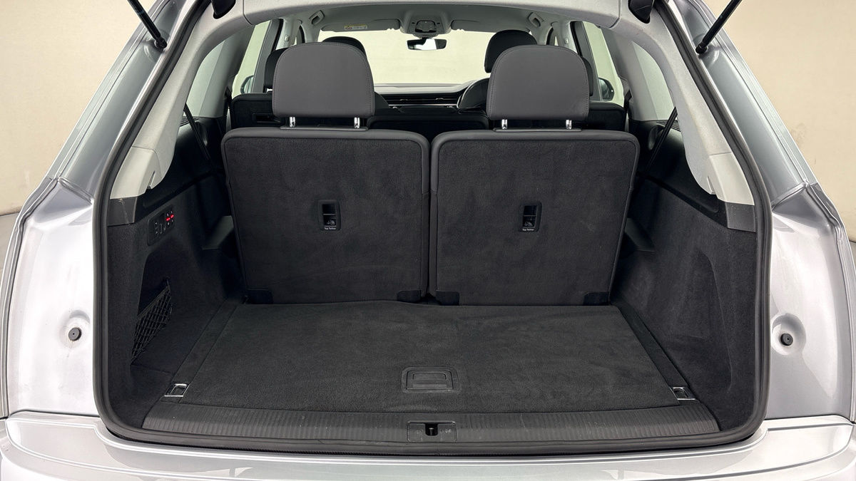 Audi Q7 Image 11