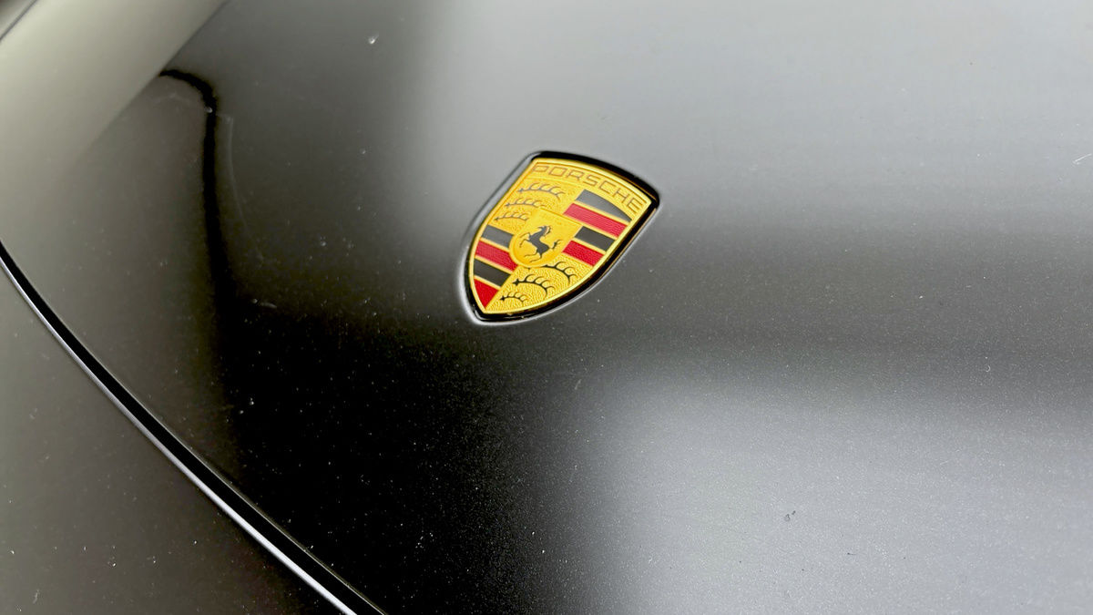 Porsche Taycan Image 30