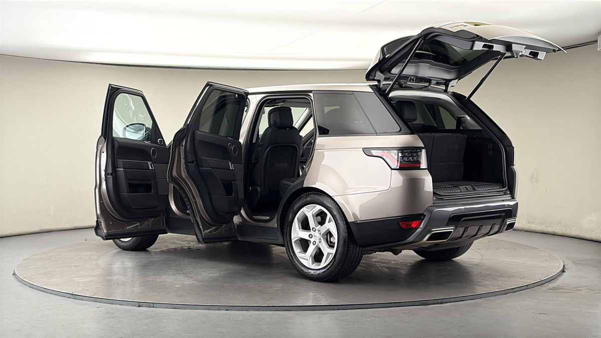 More views of Land Rover Range Rover Sport