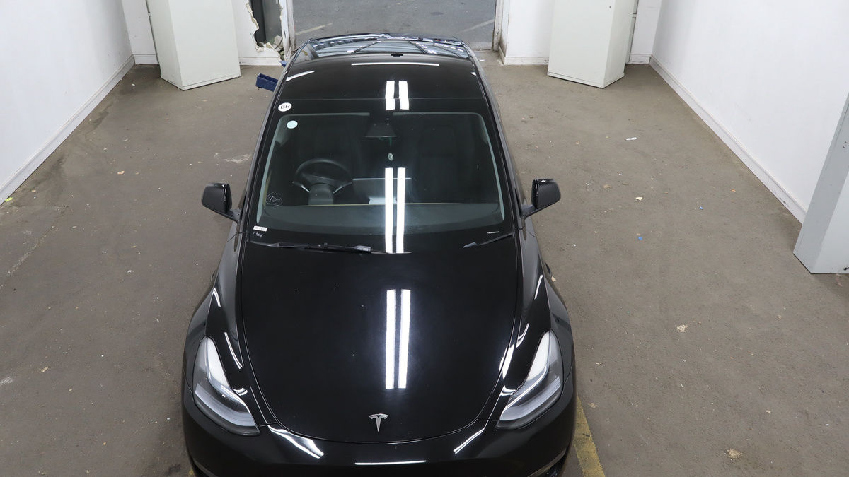 Tesla Model Y Image 7