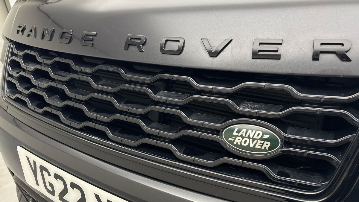 Land Rover Range Rover Sport Image 24