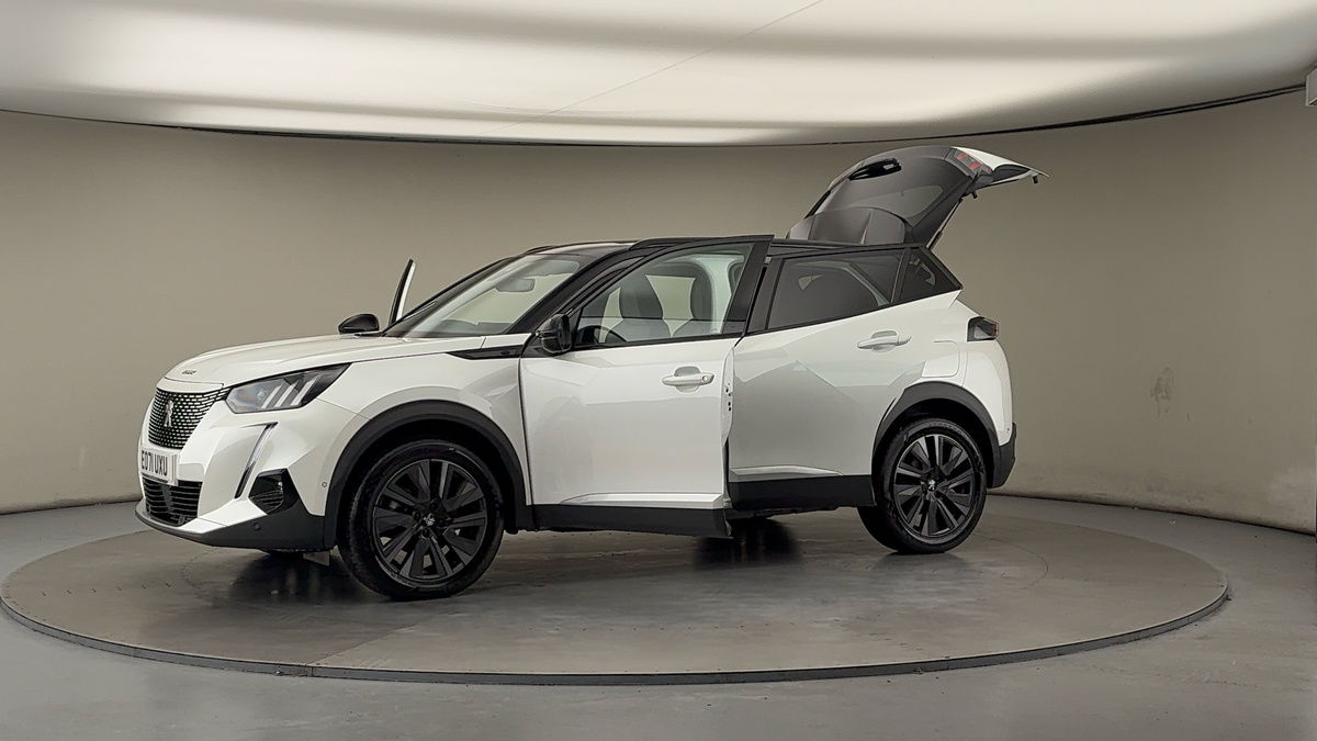 More views of Peugeot E-2008