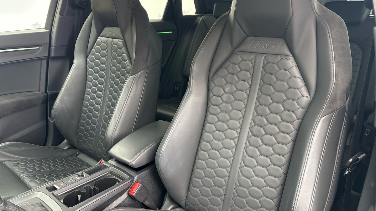 Audi RS Q3 Image 7