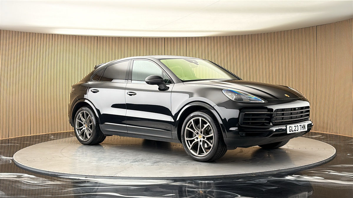 More views of Porsche Cayenne